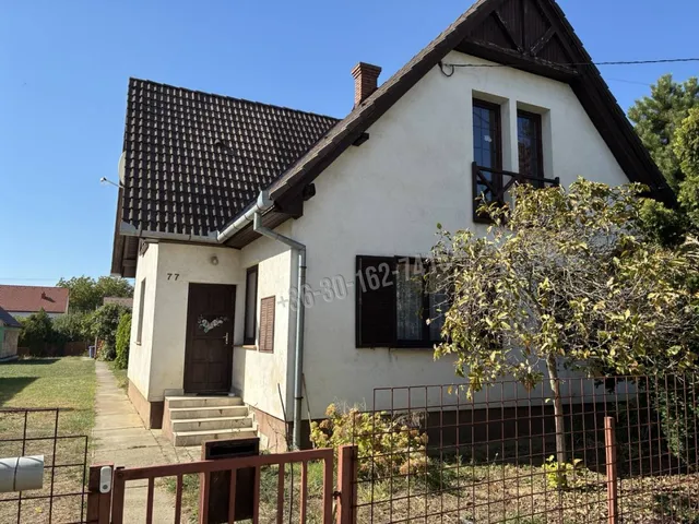 Eladó ház Kozármisleny 158 nm