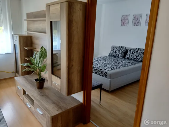 Kiadó lakás Eger, Belváros, Rózsa Károly utca 65 nm