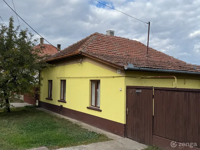 Eladó ház Jászkarajenő 50 nm