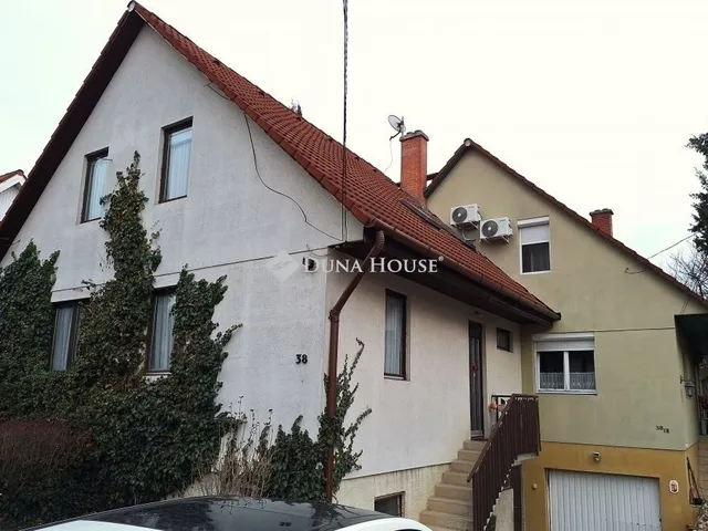 Eladó ház Budapest XVI. kerület, Kisszentmihály 180 nm