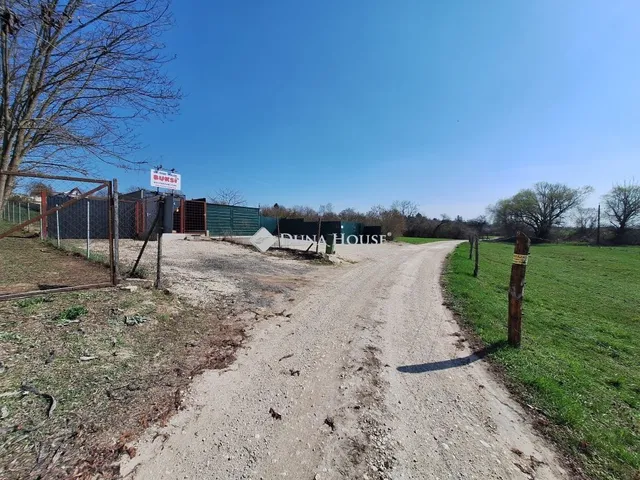 Eladó ház Bicske 35 nm