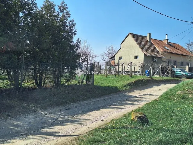 Eladó ház Bicske 35 nm
