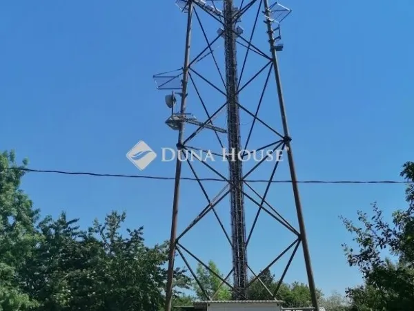 Eladó telek Bicske 2171 nm