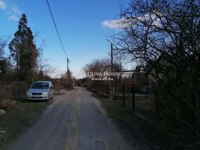 Eladó mezőgazdasági ingatlan Újbarok 24 nm