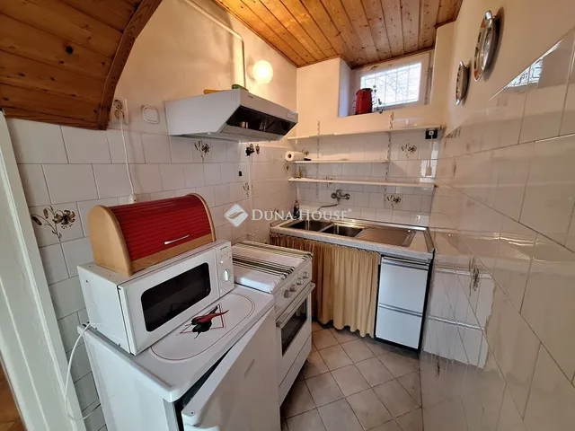 Eladó ház Zsámbék 205 nm