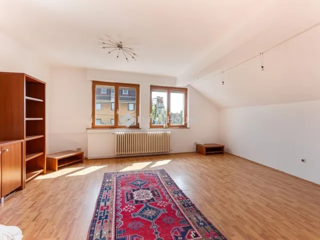 Eladó lakás Budapest XIV. kerület, Alsórákos 136 nm