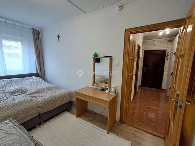 Eladó lakás Budapest XV. kerület, Újpalota 55 nm