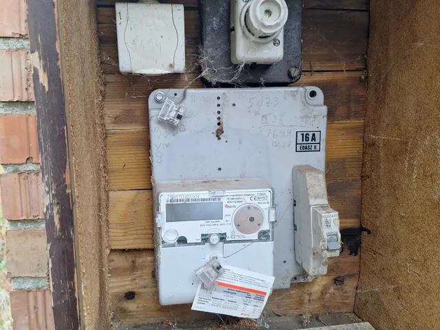 Eladó telek Újbarok 1976 nm