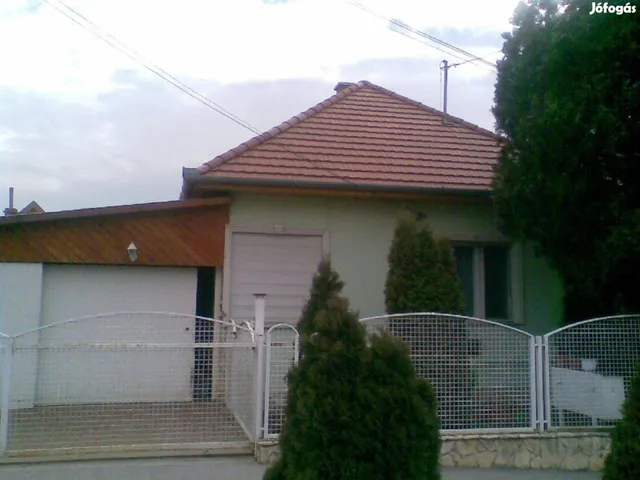Eladó ház Ecser 85 nm