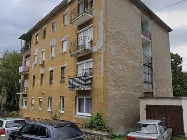 Eladó lakás Esztergom 44 nm