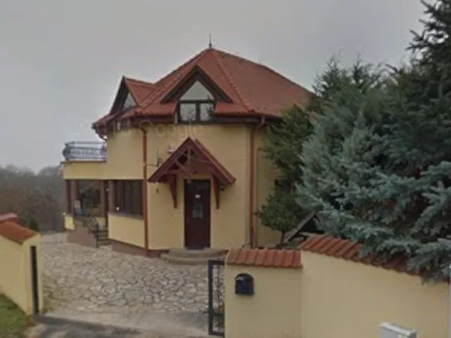 Eladó ház Zalaegerszeg 270 nm