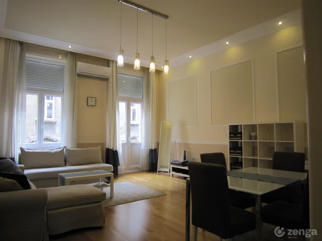 Kiadó lakás Budapest VI. kerület, Nagykörúton belüli terület 68 nm