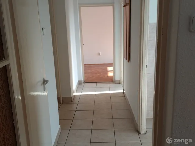 Eladó lakás Tatabánya, Újváros 50 nm