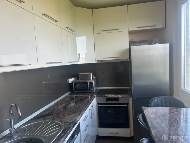 Eladó lakás Debrecen, Vénkert 69 nm