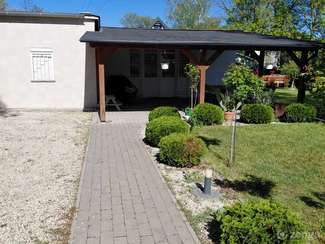 Eladó ház Fonyód, Fürdőtelep 60 nm