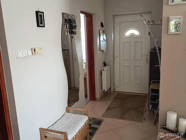 Eladó ház Győrladamér 90 nm