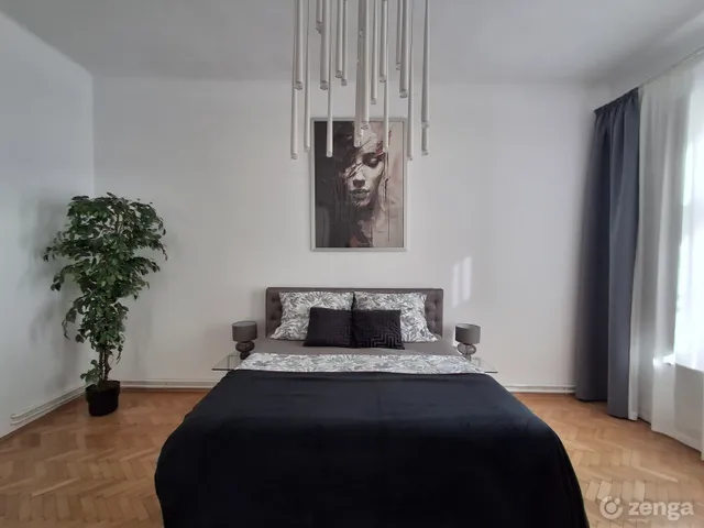 Eladó lakás Szeged, Belváros 109 nm