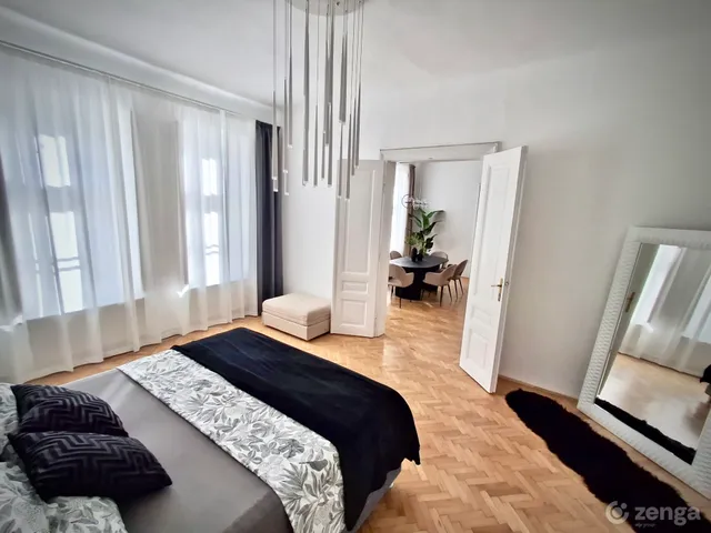 Eladó lakás Szeged, Belváros 109 nm