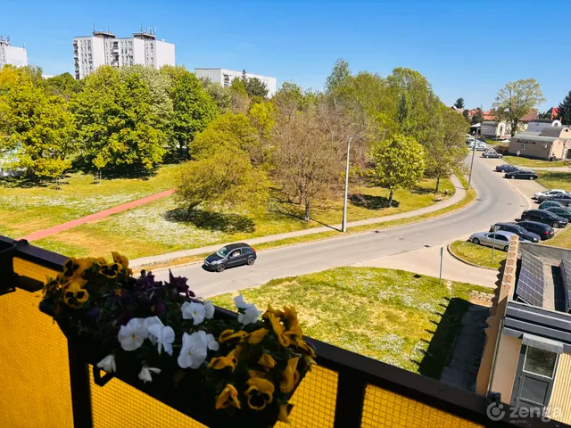 Eladó lakás Kaposvár, Kinizsi-lakótelep 55 nm