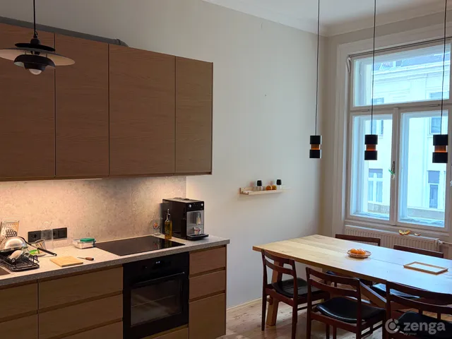 Eladó lakás Győr, Belváros 101 nm