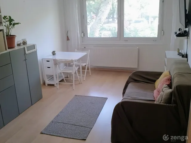 Eladó lakás Budapest XI. kerület, Gazdagrét 28 nm