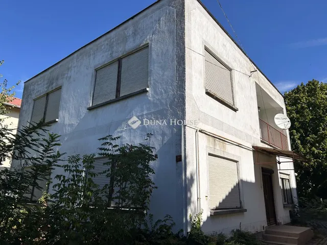 Eladó ház Hajós 160 nm