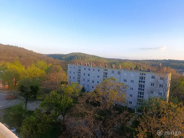 Eladó lakás Komló, Szilvás 41 nm