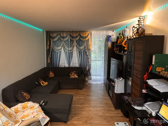 Eladó lakás Tatabánya, Sárberki lakótelep, 127 53 nm