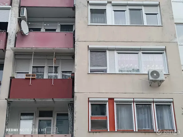 Eladó lakás Szolnok, Széchenyi-lakótelep 54 nm