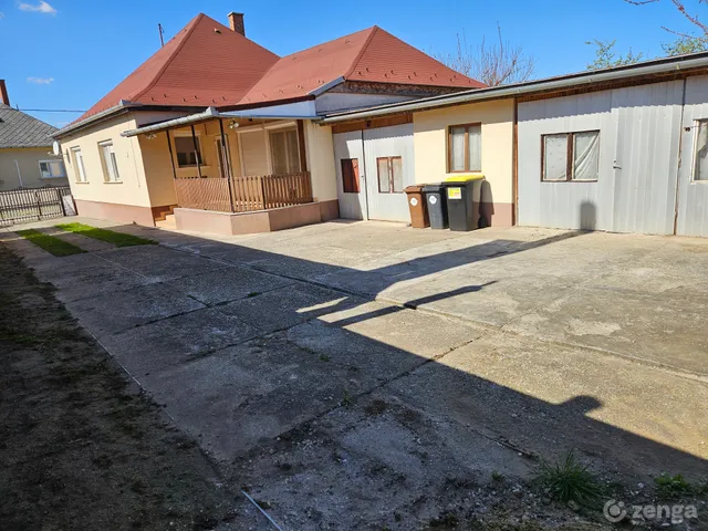 Eladó ház Győr, Ménfőcsanak 140 nm