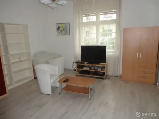 Eladó lakás Budapest II. kerület, Országút 38 nm