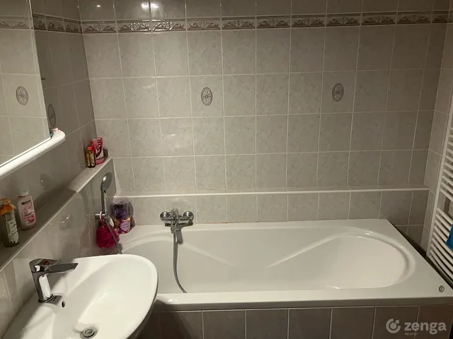 Eladó lakás Budapest XVII. kerület, Pesti úti lakópark 76 nm