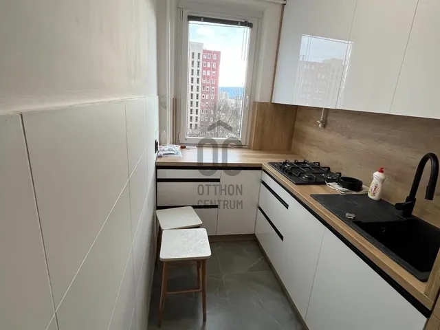 Eladó lakás Budapest III. kerület, Békásmegyer 56 nm