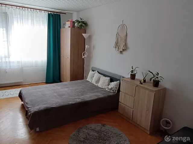 Eladó lakás Kazincbarcika, Belváros 52 nm