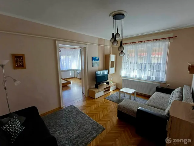 Kiadó lakás Budapest III. kerület, Óbuda, Kenyeres utca 60 nm