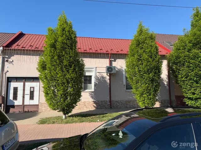 Eladó ház Komárom 80 nm
