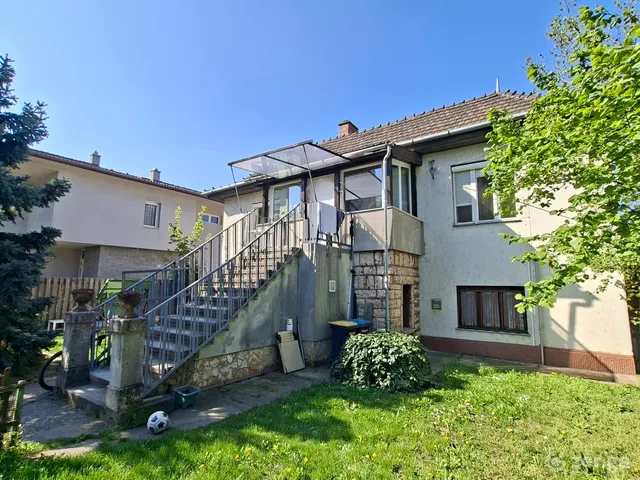 Eladó ház Budapest XI. kerület, Albertfalva 92 nm