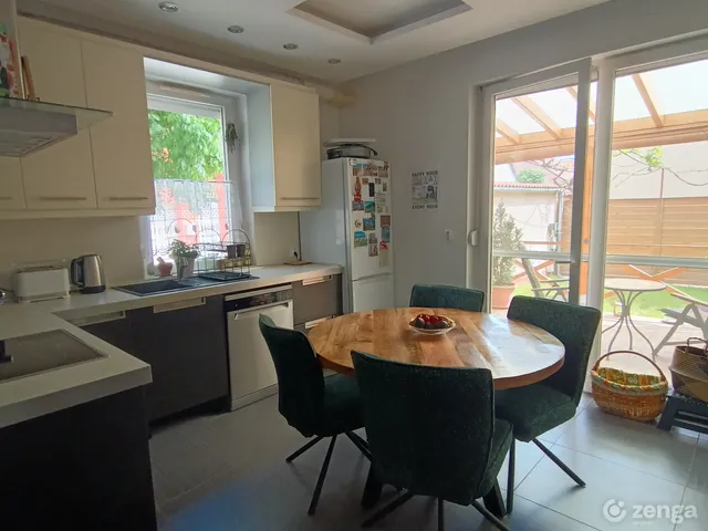 Eladó ház Szeged, Alsóváros 90 nm