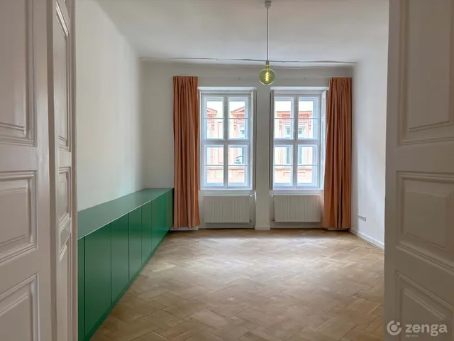 Kiadó lakás Budapest VIII. kerület, Palotanegyed, Gyulai Pál 110 nm