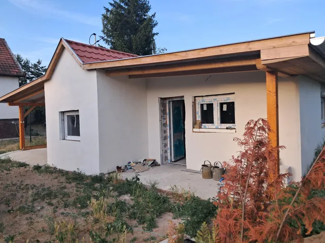 Eladó nyaraló Debrecen, Gáspár György-kert, Méhkas utca 41 45 nm