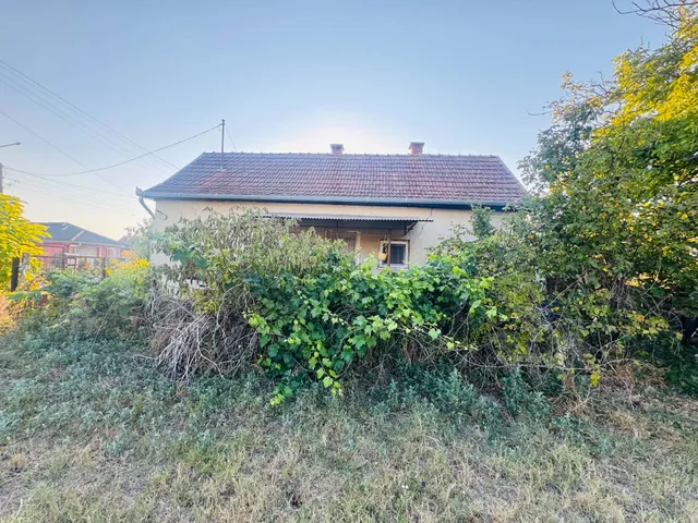 Eladó ház Monostorpályi 40 nm