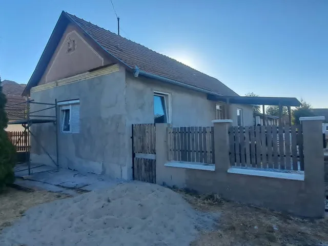 Eladó ház Szentpéterszeg, Bem 120 nm