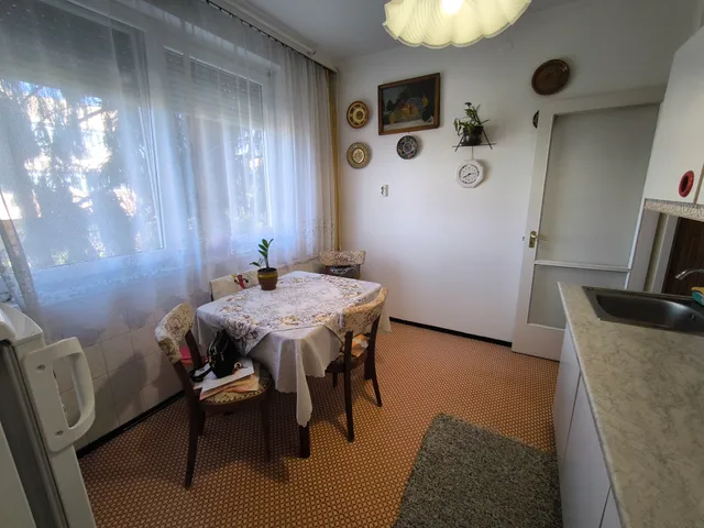 Eladó lakás Berettyóújfalu, Bessenyei lakótelep 13. 78 nm