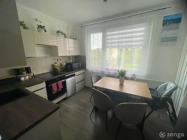 Eladó lakás Miskolc, Győri kapu 60 nm