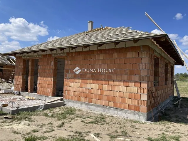 Eladó ház Inárcs 94 nm