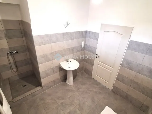 Eladó ház Hernád 94 nm