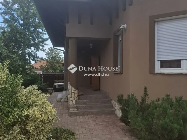 Eladó ház Cegléd 169 nm