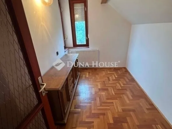Eladó nyaraló Majosháza 110 nm