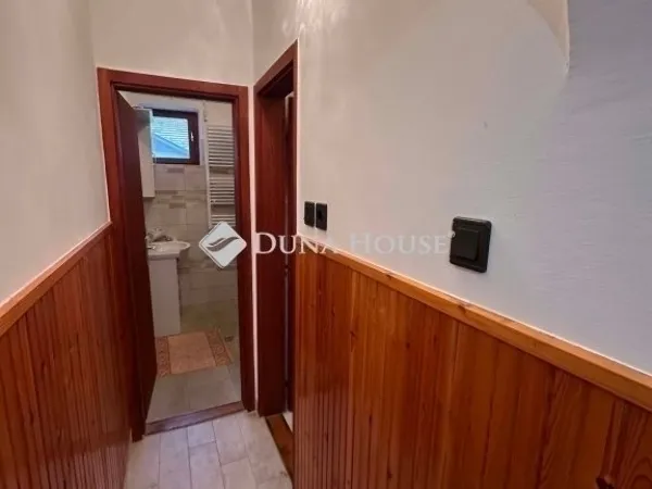 Eladó nyaraló Majosháza 110 nm