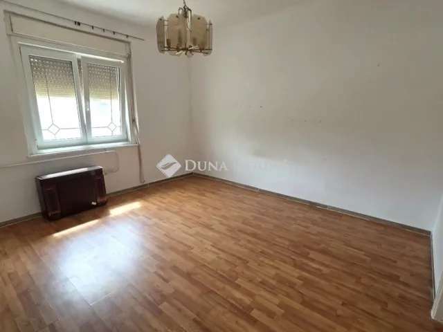 Eladó ház Újhartyán 102 nm